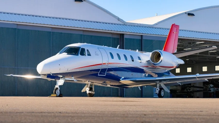 Private Jet