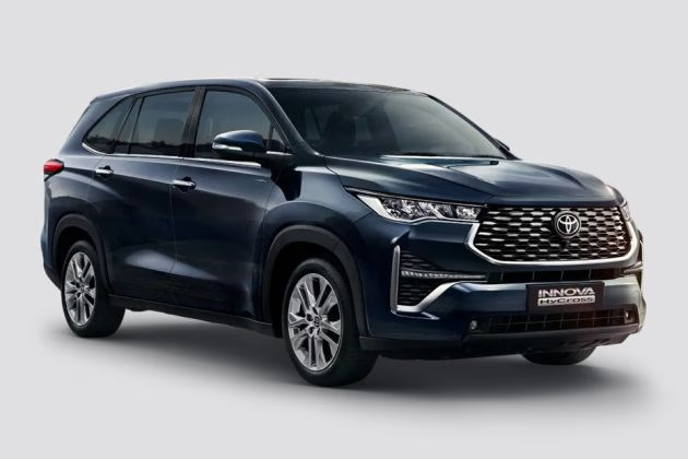 Innova Hycross